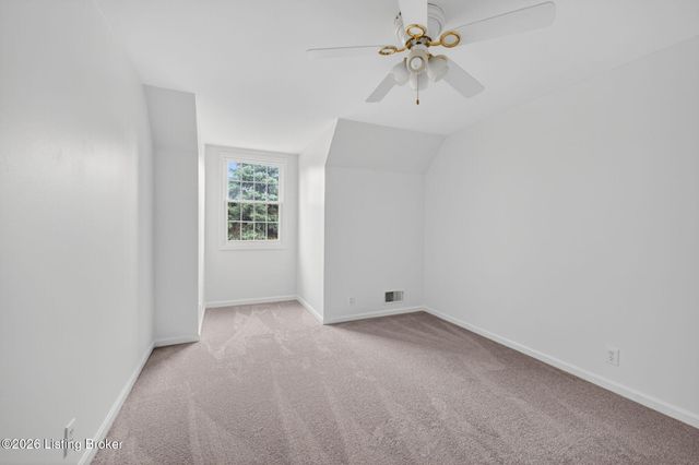 10504 Edgewater Rd, Louisville, KY 40223