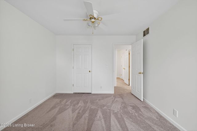 10504 Edgewater Rd, Louisville, KY 40223
