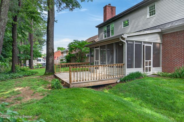10504 Edgewater Rd, Louisville, KY 40223