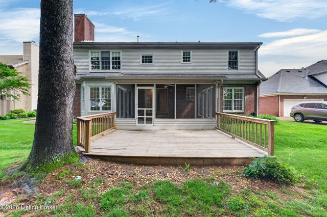 10504 Edgewater Rd, Louisville, KY 40223