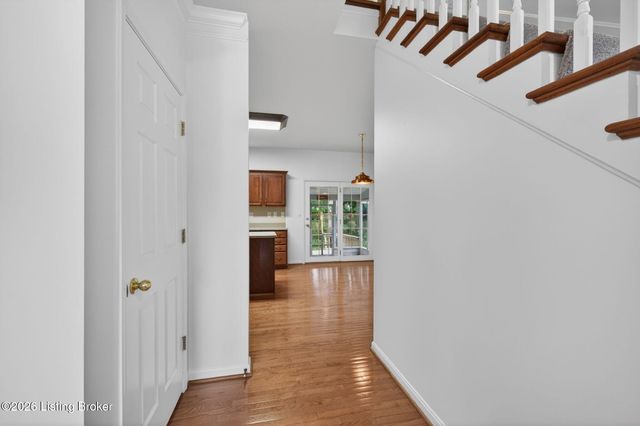 10504 Edgewater Rd, Louisville, KY 40223
