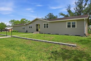 1250 Fm 889, George West, TX 78022