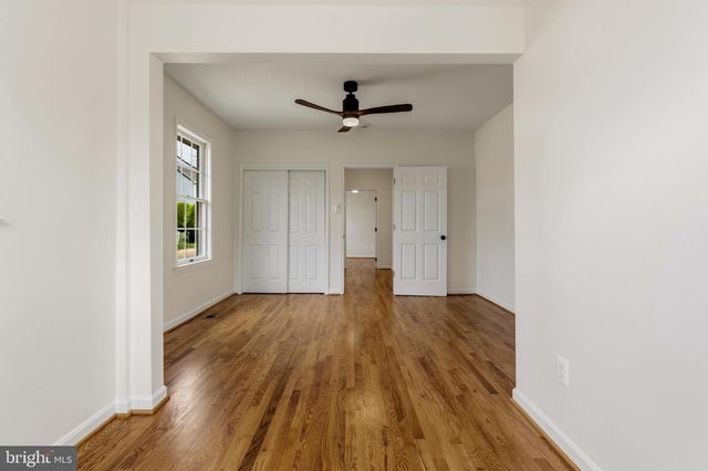 1801 S GLEBE RD, Arlington, VA 22204