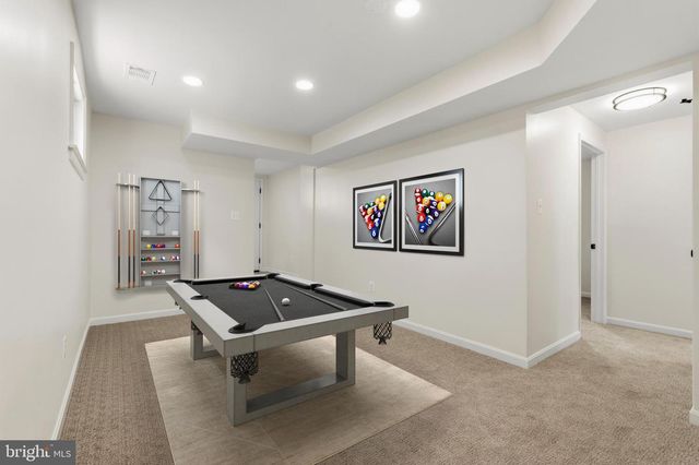 1801 S GLEBE RD, Arlington, VA 22204