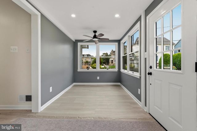 1801 S GLEBE RD, Arlington, VA 22204