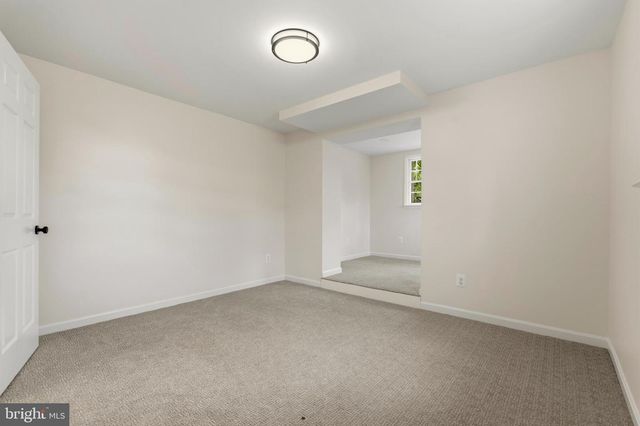 1801 S GLEBE RD, Arlington, VA 22204
