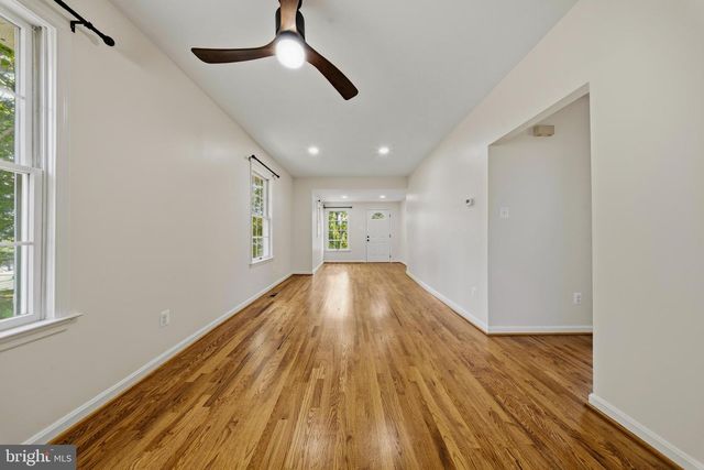 1801 S GLEBE RD, Arlington, VA 22204
