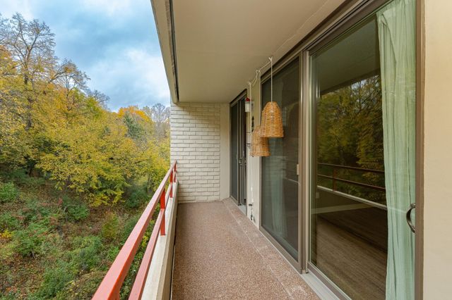 625 19th Street NW 603, Rochester, MN 55901