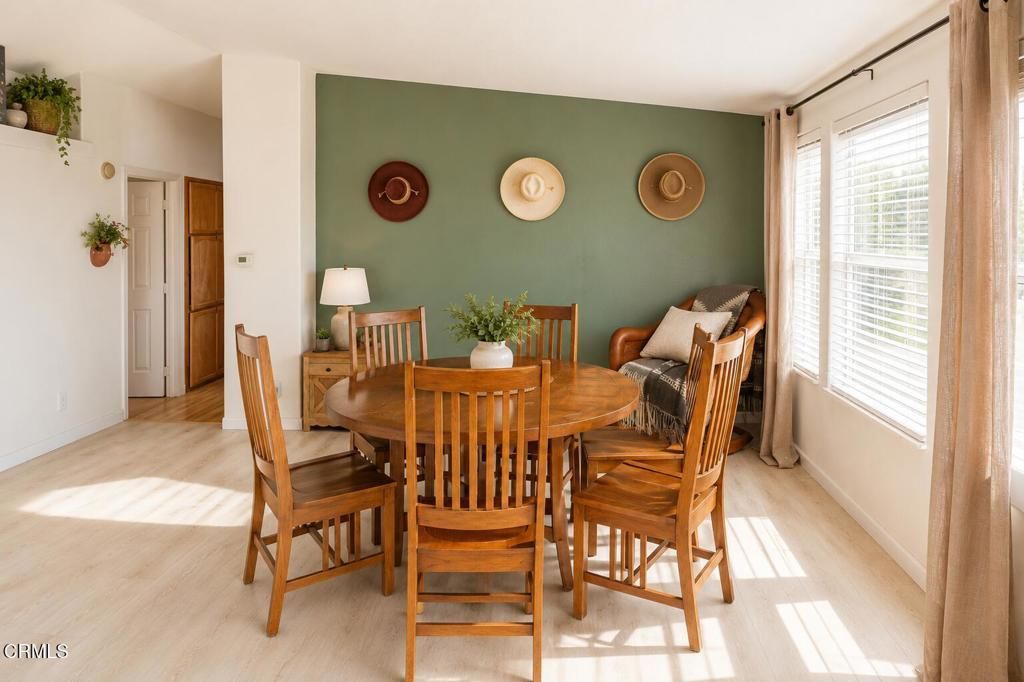 Image 37 of property listing at 10455 Stockton Road, Moorpark, CA 93021