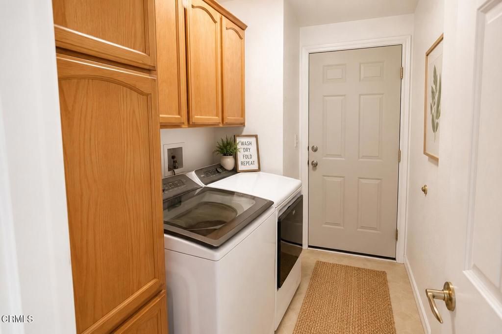Image 43 of property listing at 10455 Stockton Road, Moorpark, CA 93021