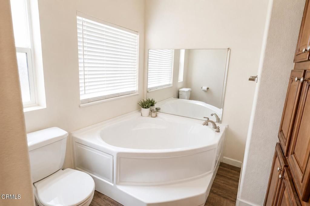Image 59 of property listing at 10455 Stockton Road, Moorpark, CA 93021