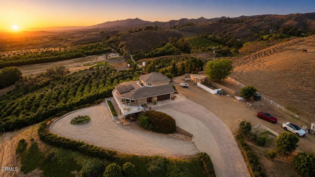 Image 75 of property listing at 10455 Stockton Road, Moorpark, CA 93021