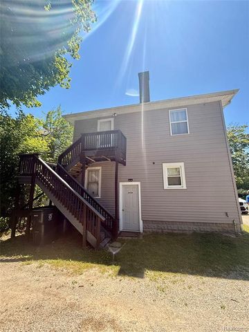 738 W Atherton Road, Flint, MI 48507