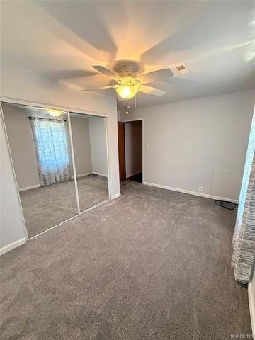 738 W Atherton Road, Flint, MI 48507