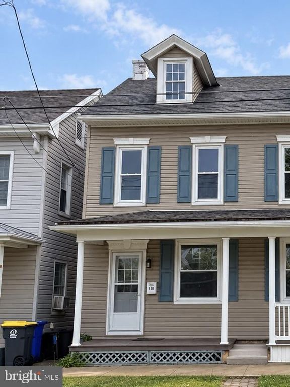 119 N ROBESON ST, Robesonia, PA 19551