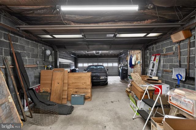 26 LAUREL RD, Southampton, PA 18966