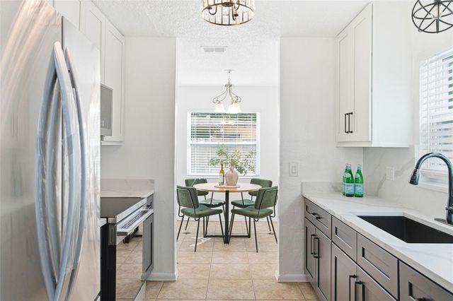 5560 94TH AVENUE N, Pinellas Park, FL 33782