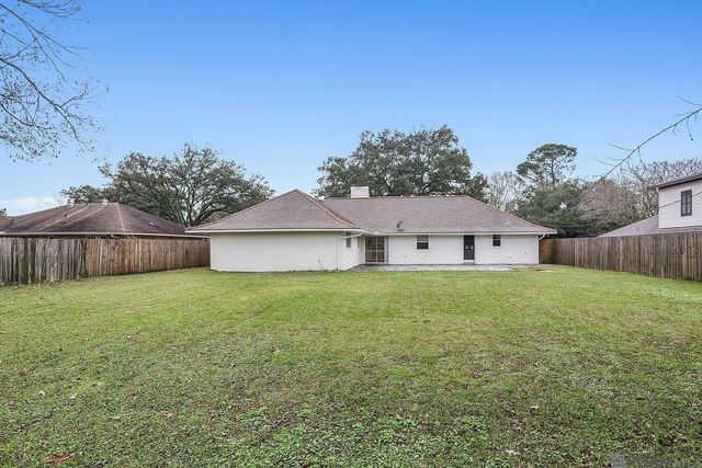 1795 Chevelle Dr, Baton Rouge, LA 70806
