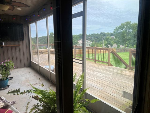 33 Ledbetter Lane, Bella Vista, AR 72715