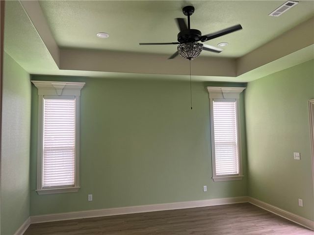 33 Ledbetter Lane, Bella Vista, AR 72715