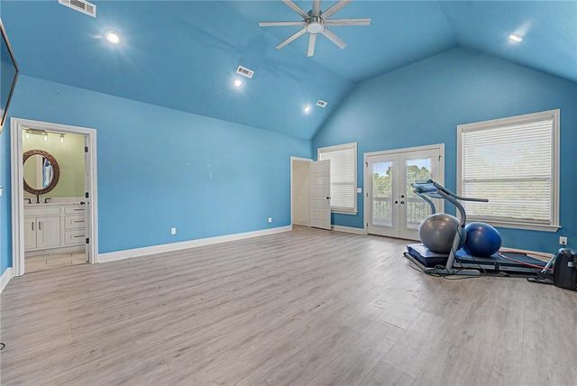 33 Ledbetter Lane, Bella Vista, AR 72715