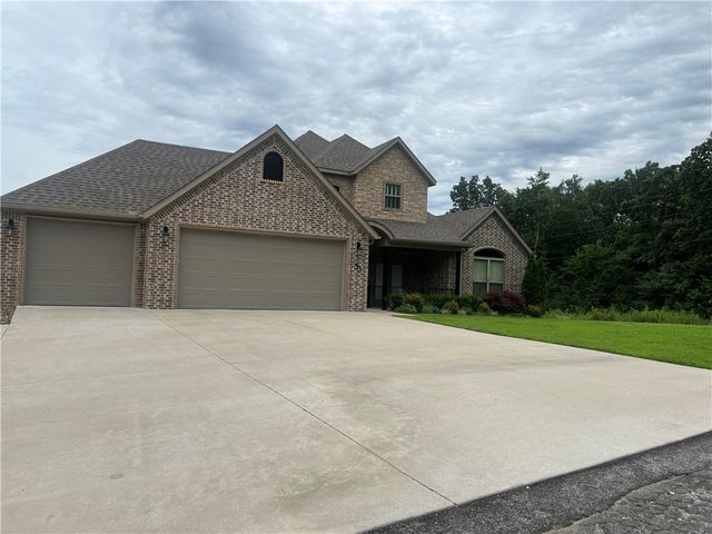 33 Ledbetter Lane, Bella Vista, AR 72715