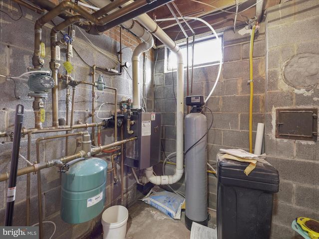 17520 YORK RD, Hagerstown, MD 21740