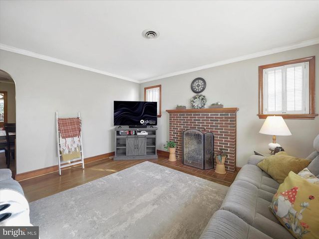 17520 YORK RD, Hagerstown, MD 21740