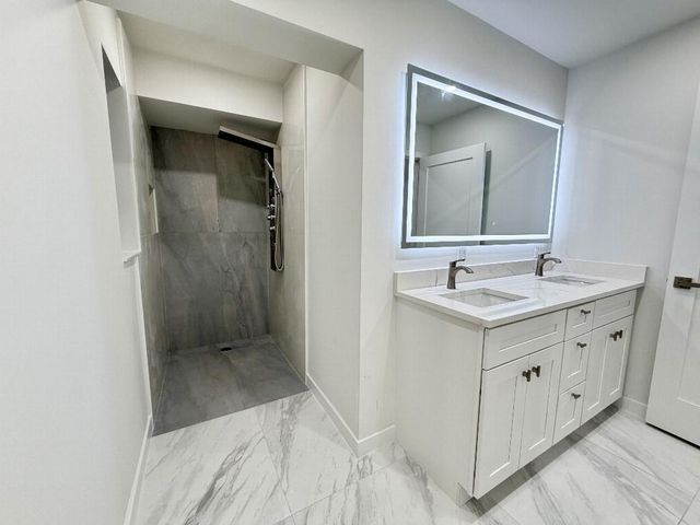 1130 NW 7th Avenue, Fort Lauderdale, FL 33311