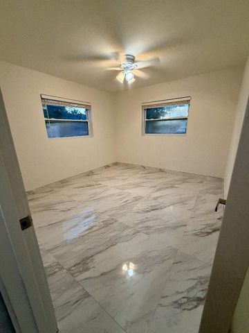 1130 NW 7th Avenue, Fort Lauderdale, FL 33311