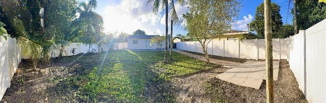 1130 NW 7th Avenue, Fort Lauderdale, FL 33311