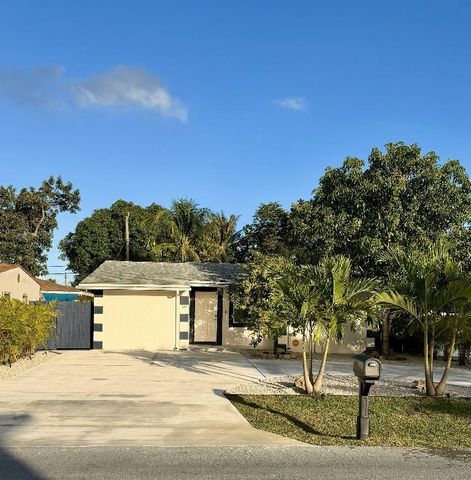 1130 NW 7th Avenue, Fort Lauderdale, FL 33311