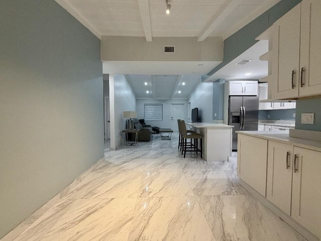 1130 NW 7th Avenue, Fort Lauderdale, FL 33311