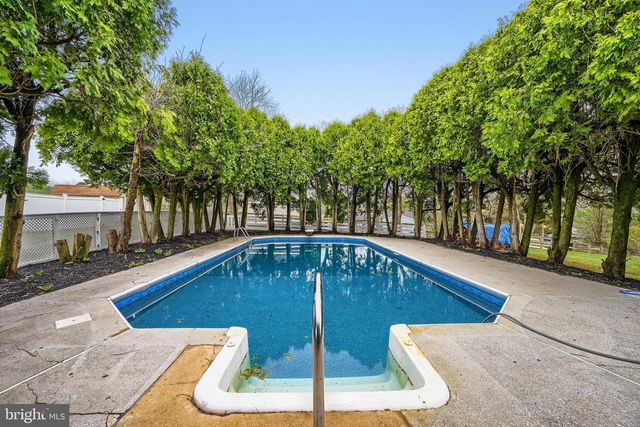 4212 VALLEY VISTA CT, Manchester, MD 21102