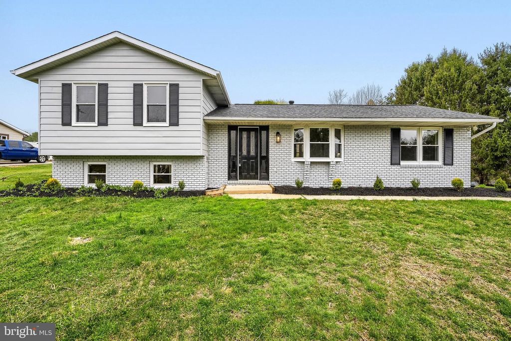 4212 VALLEY VISTA CT, Manchester, MD 21102