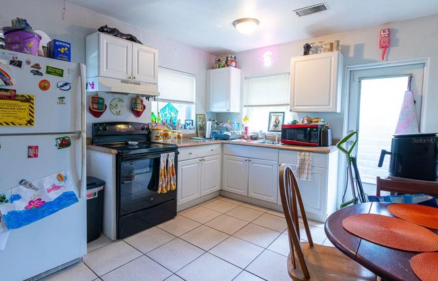 2110 PALM TERRACE, Sarasota, FL 34231