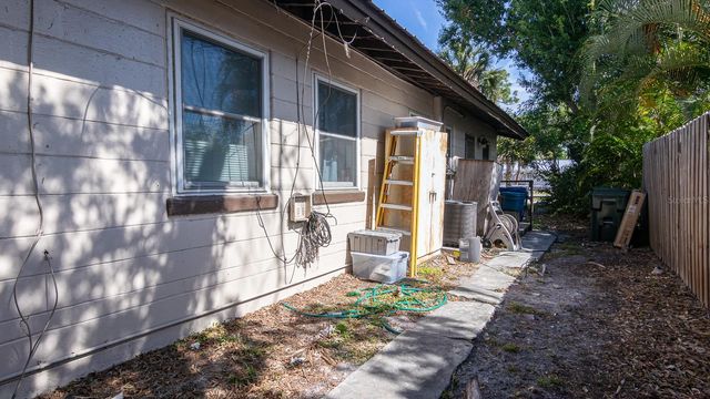 2110 PALM TERRACE, Sarasota, FL 34231