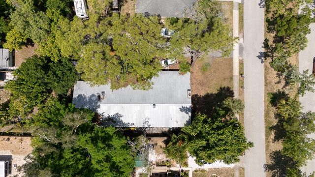 2110 PALM TERRACE, Sarasota, FL 34231