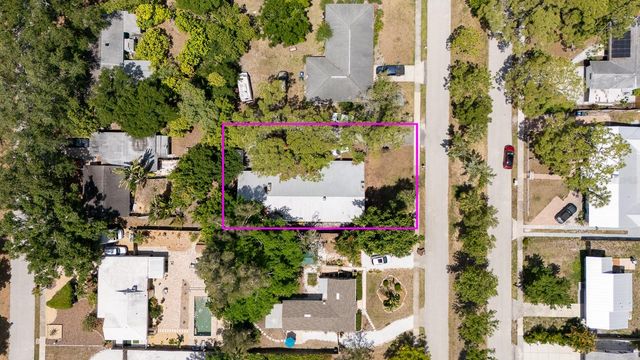 2110 PALM TERRACE, Sarasota, FL 34231