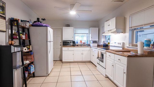 2110 PALM TERRACE, Sarasota, FL 34231
