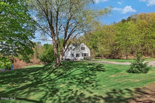 573 Church Street, North Greenbush, NY 12198