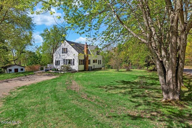 573 Church Street, North Greenbush, NY 12198