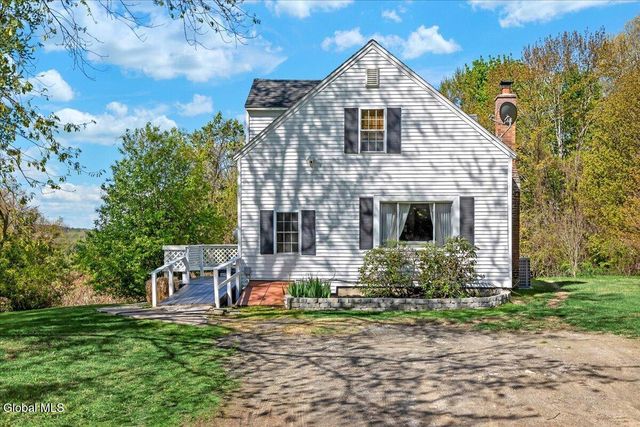 573 Church Street, North Greenbush, NY 12198