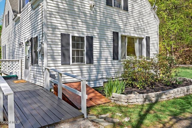 573 Church Street, North Greenbush, NY 12198