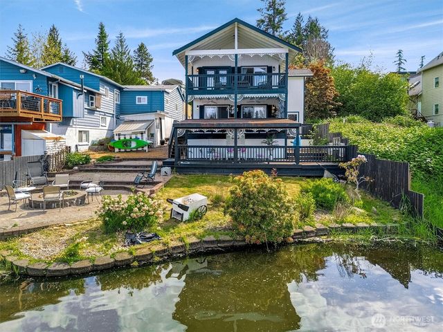 16626 Pleasant Beach Drive SE, Yelm, WA 98597