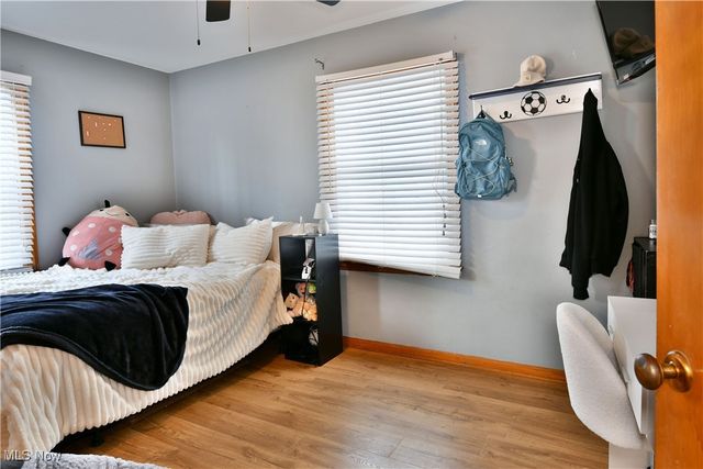 1722 Bradford Street NW, Warren, OH 44485