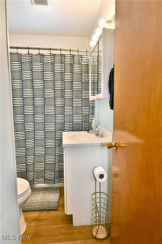 1722 Bradford Street NW, Warren, OH 44485