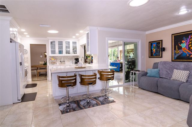 410 SILVER OAK LANE, Altamonte Springs, FL 32701