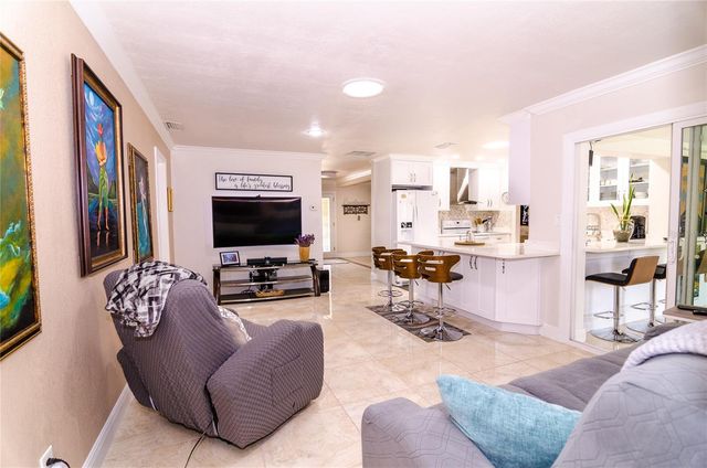 410 SILVER OAK LANE, Altamonte Springs, FL 32701