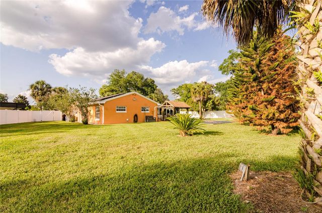 410 SILVER OAK LANE, Altamonte Springs, FL 32701